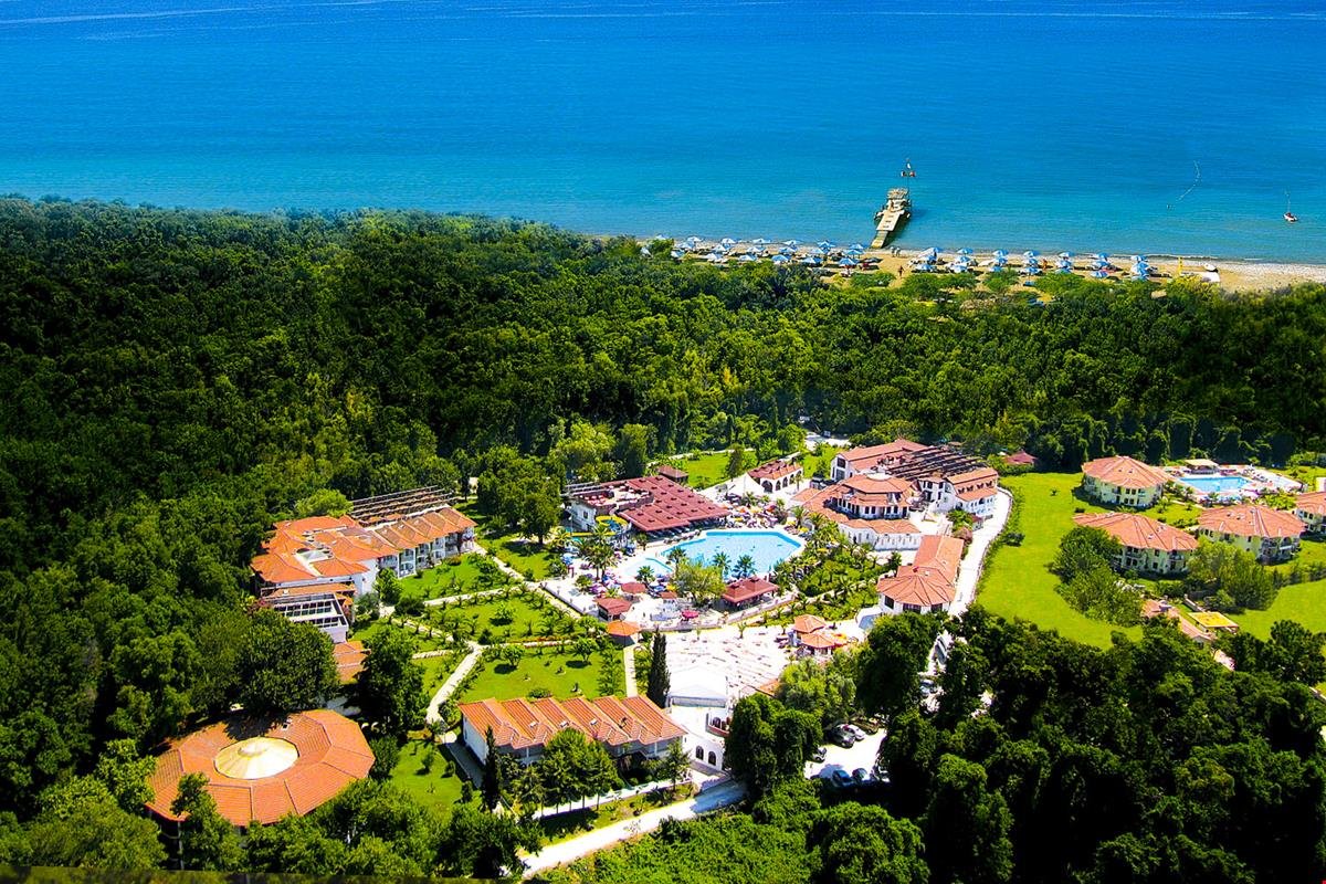 Lykia Botanika Beach & Fun Club