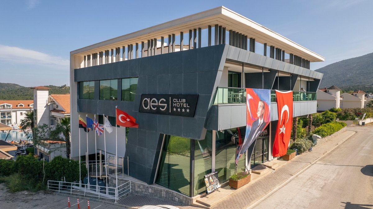 Aes Club Hotel