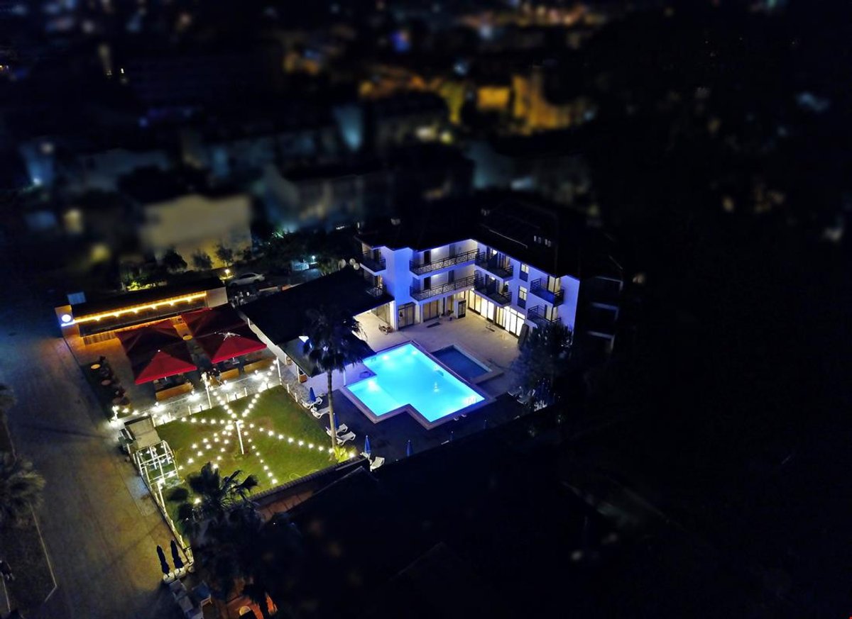 Uras Beach Hotel