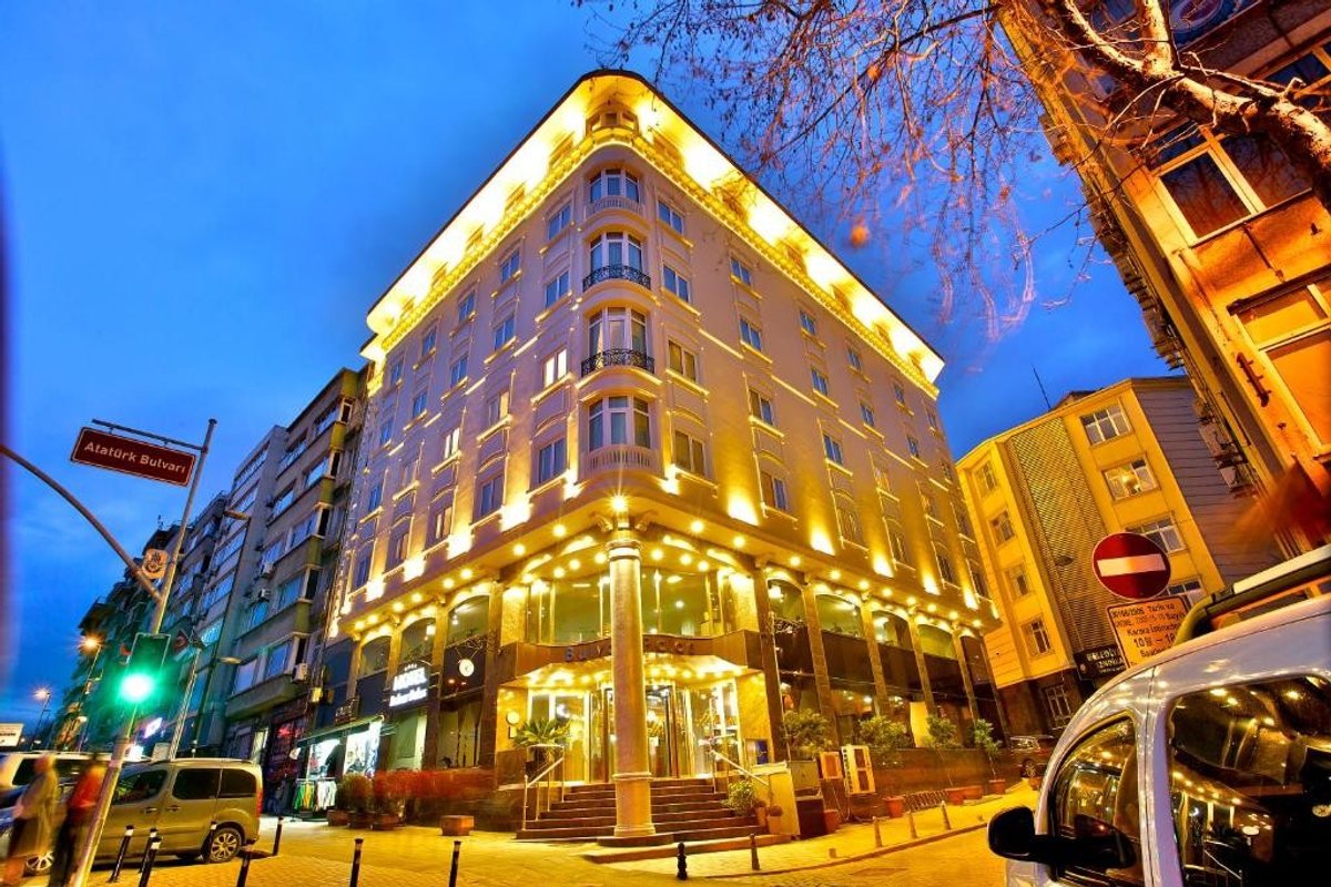 Bulvar Palas Old City Hotel