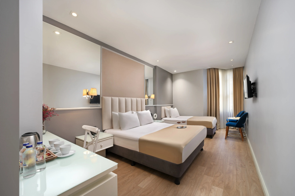 Ess Hotel