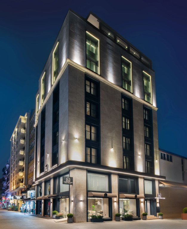 Lunet Old City Hotel