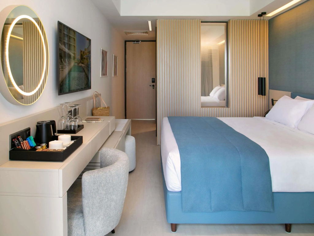 Mercure Larnaca Beach Resort
