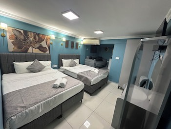 Ada  Apart Hotel