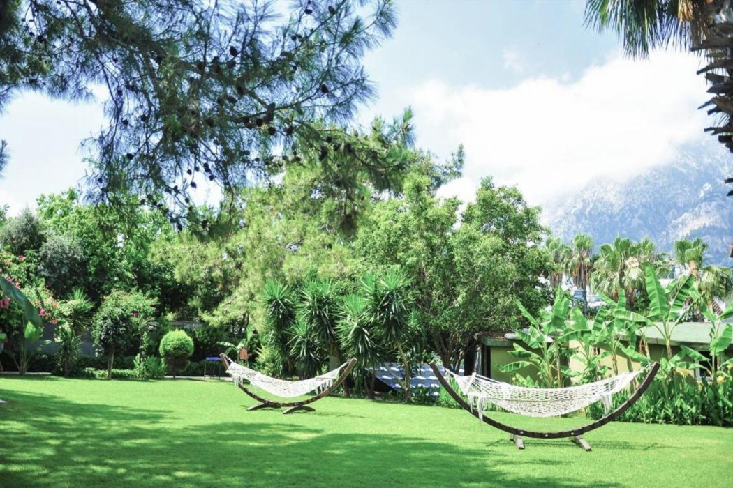 Ring Beach Hotel