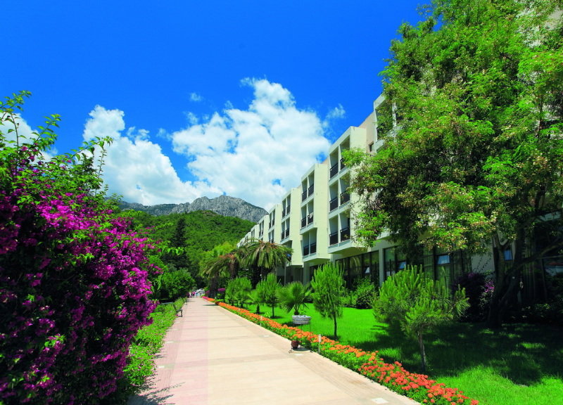 La Mer Art Hotel