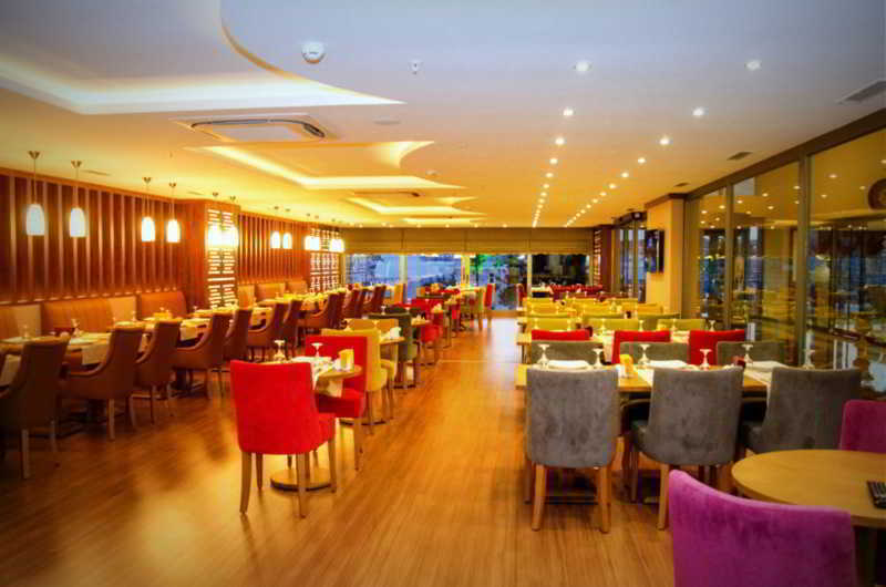 Boris Hotel