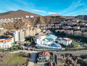 Eliz Thermal Convention Center