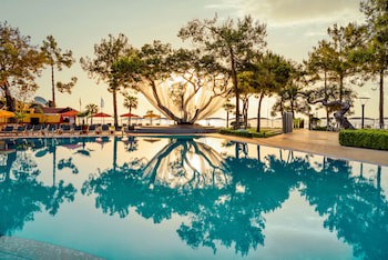 ROBINSON ÇAMYUVA Adults Only- All Inclusive