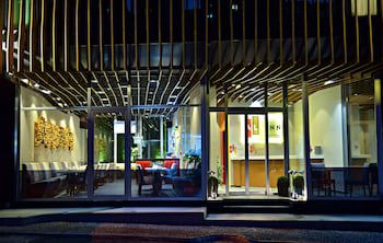 All Inn Hotel