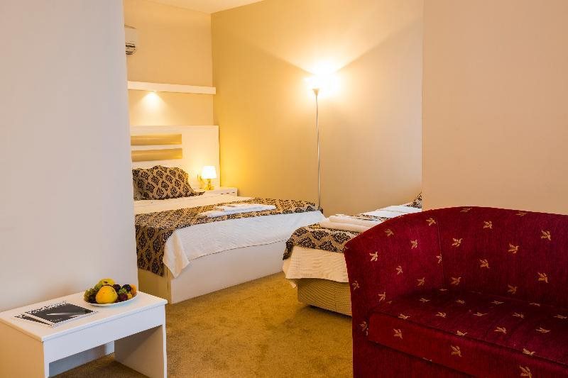 Hotel Arsen