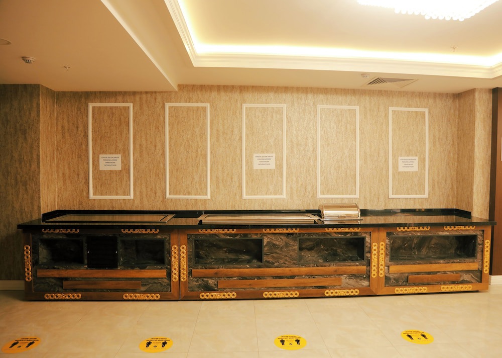 Van Life Hotel